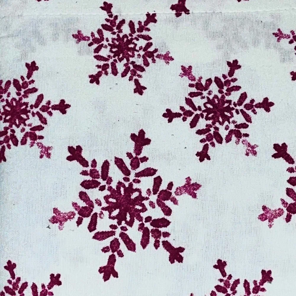 Woolrich QUEEN SIZE Flannel Sheet Set - WINTER RED SNOWFLAKES (cotton flannel) - Picture 3 of 3